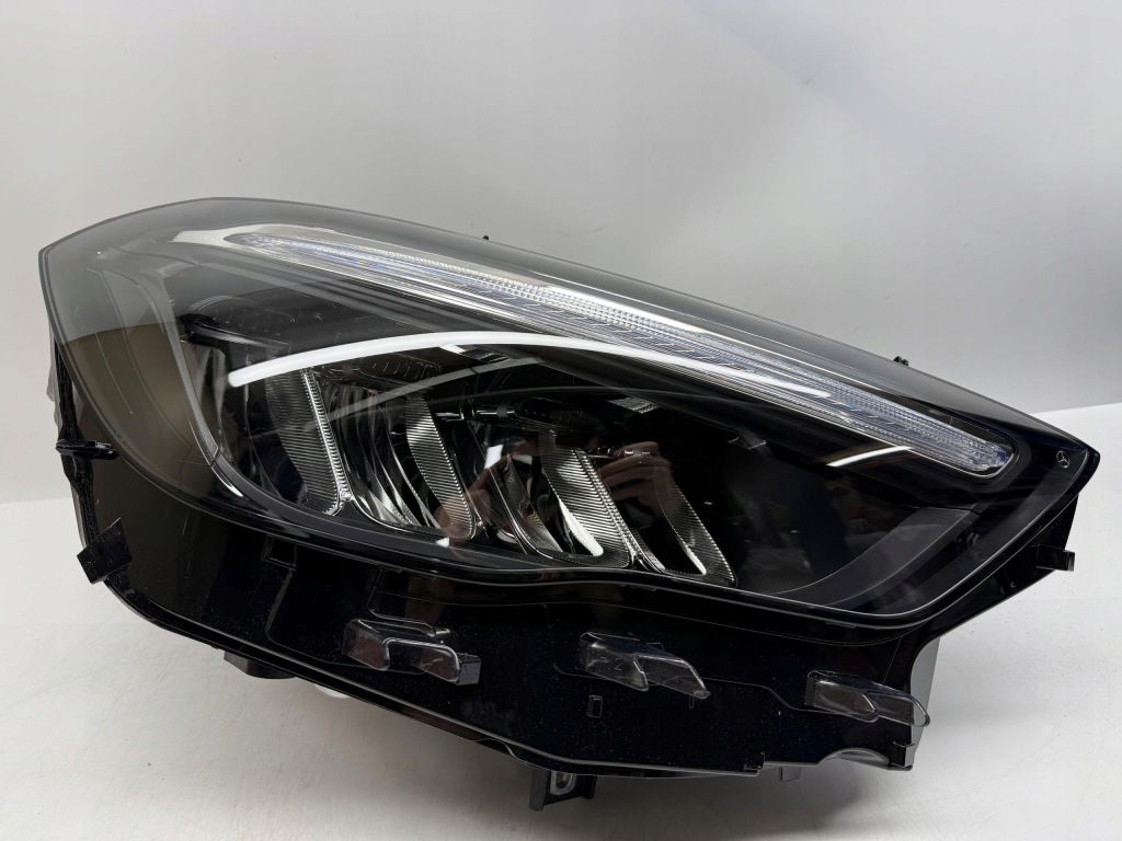 Купити Mercedes-benz gla w247 лампа перед права performance a2479063604