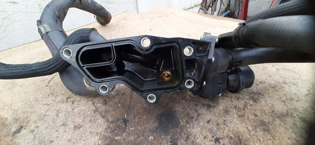 фото №5, Корпус термостата 1.2tce ren megane iv 110601560r