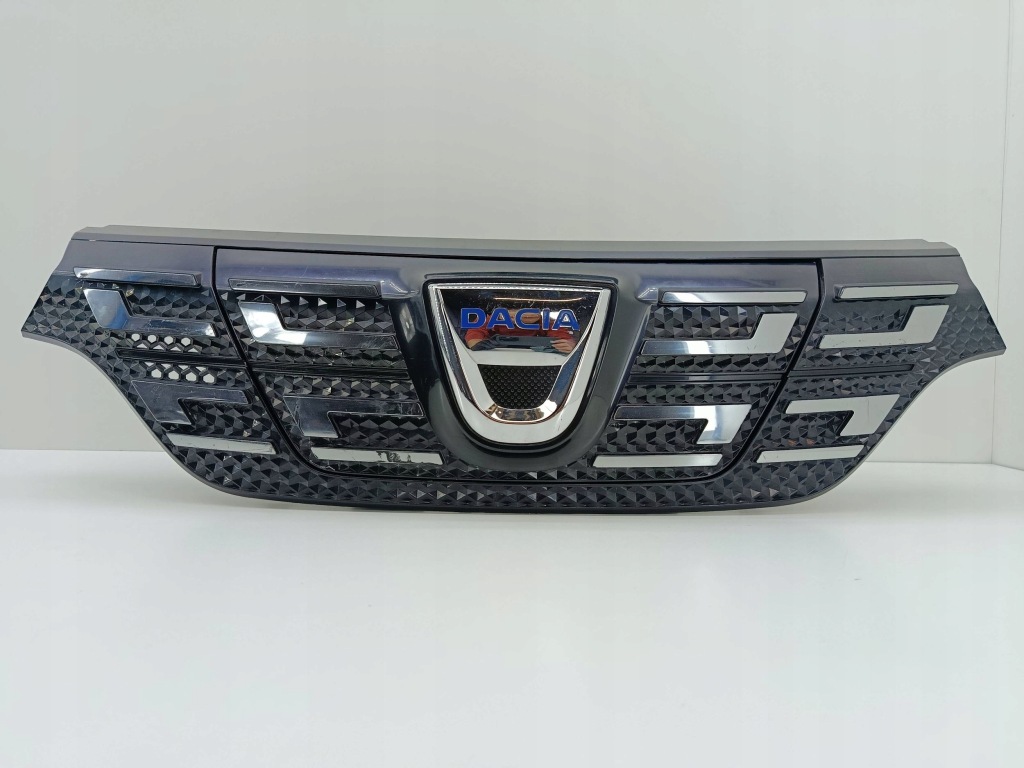 фото №1, Dacia spring 2021 решётка радиатора решётка радиатора бампера перед 623105273r