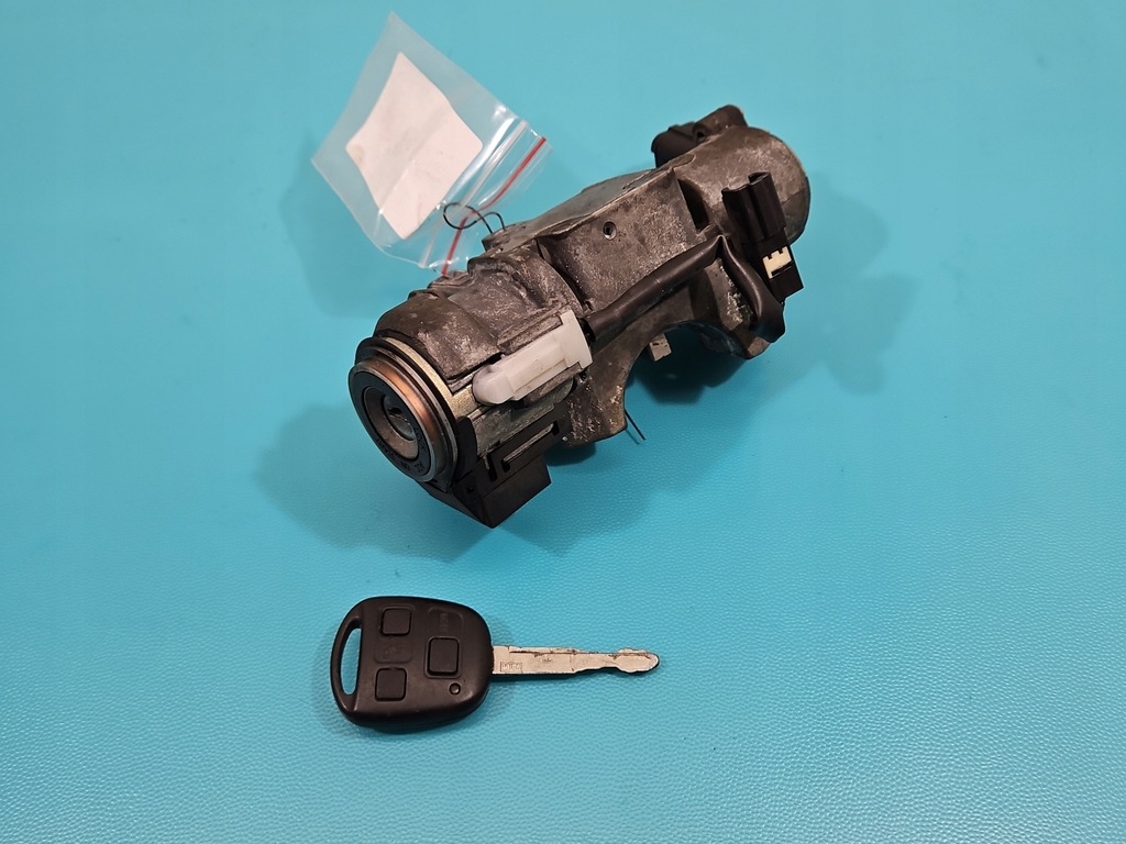 фото №1, Замок запалювання ключ вкладка toyota avensis ii t25