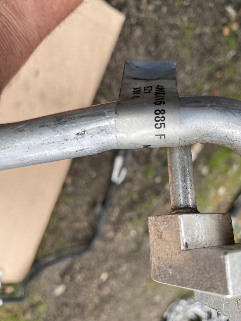 фото №6, Audi q7 4m шланг кондиционера 4m0816181a/b