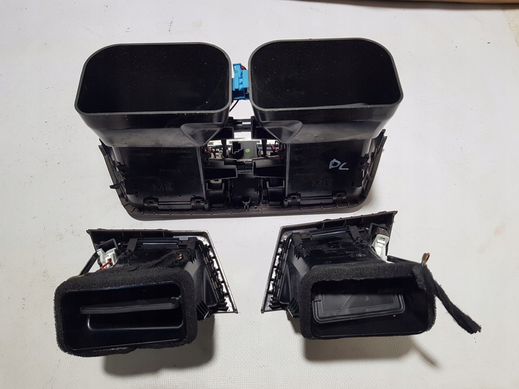 фото №6, Mercedes w207 комплект решітка ґрати обдув права ліва середня