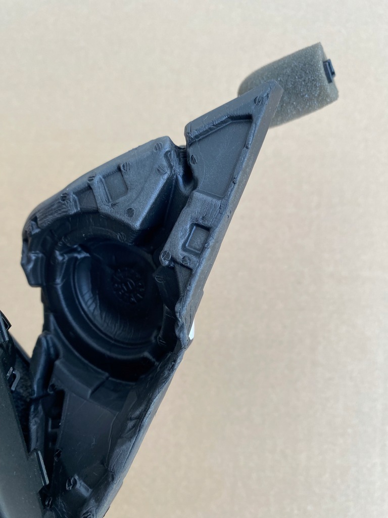 фото №4, Треугольник дверь правый bowers wilkins bmw g11 g12