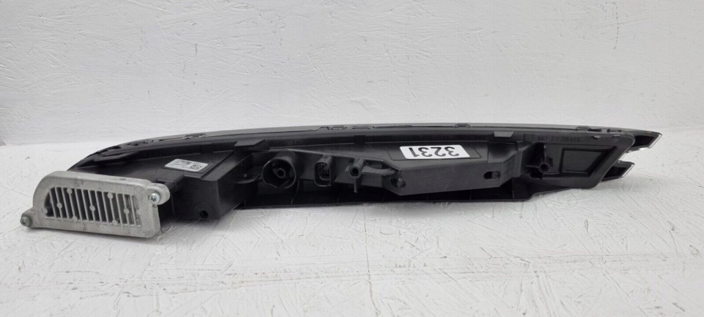 Porsche macan mk2 fl turbo 2019- led drl левый поворотник 95b953055e в Украине