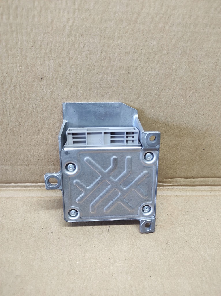 фото №2, Модуль датчик air bag renault wind 8201220840