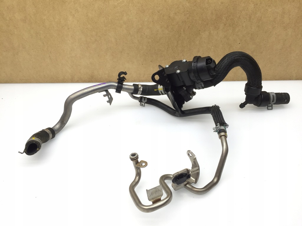 фото №1, Renault arkana 1.3 tce термостат корпус провода