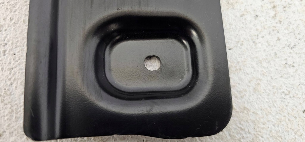 Кронштейн замка капота porsche panamera 971 971805360 новая с Разборки