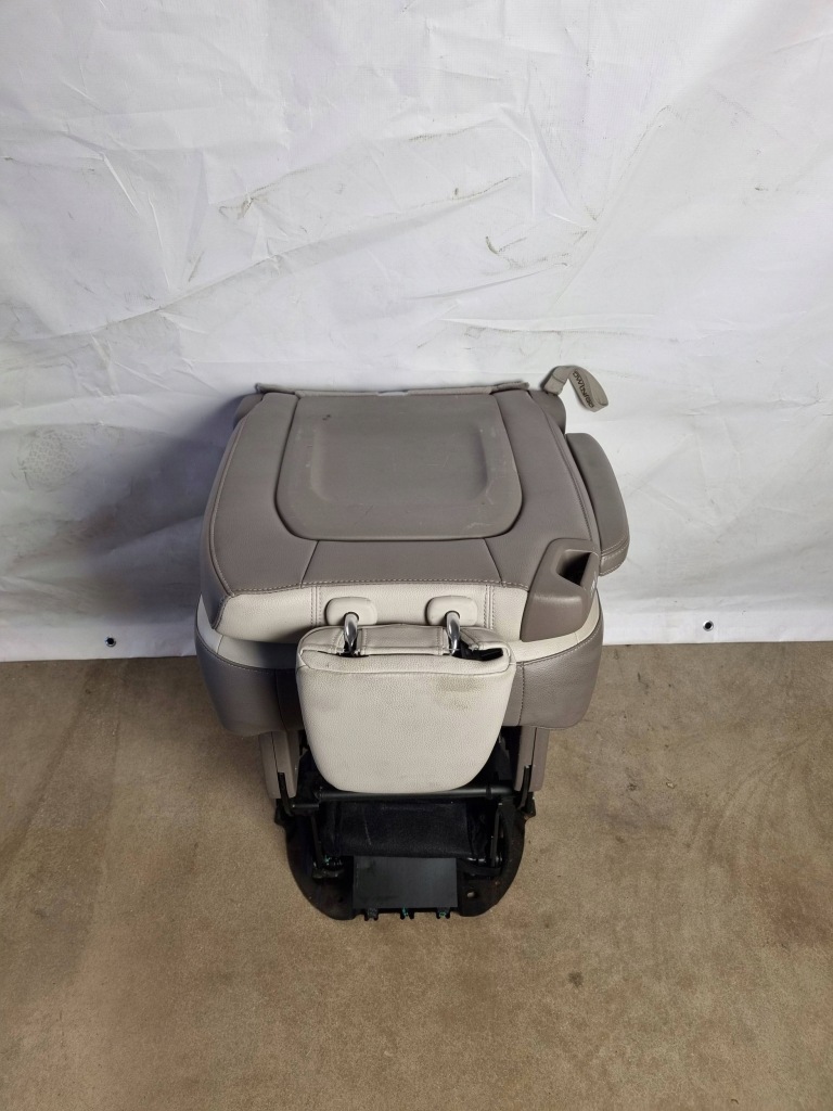 фото №5, Chrysler pacifica 2018 ліва сторона заднє сидіння задня / сидіння drugiego rzędu