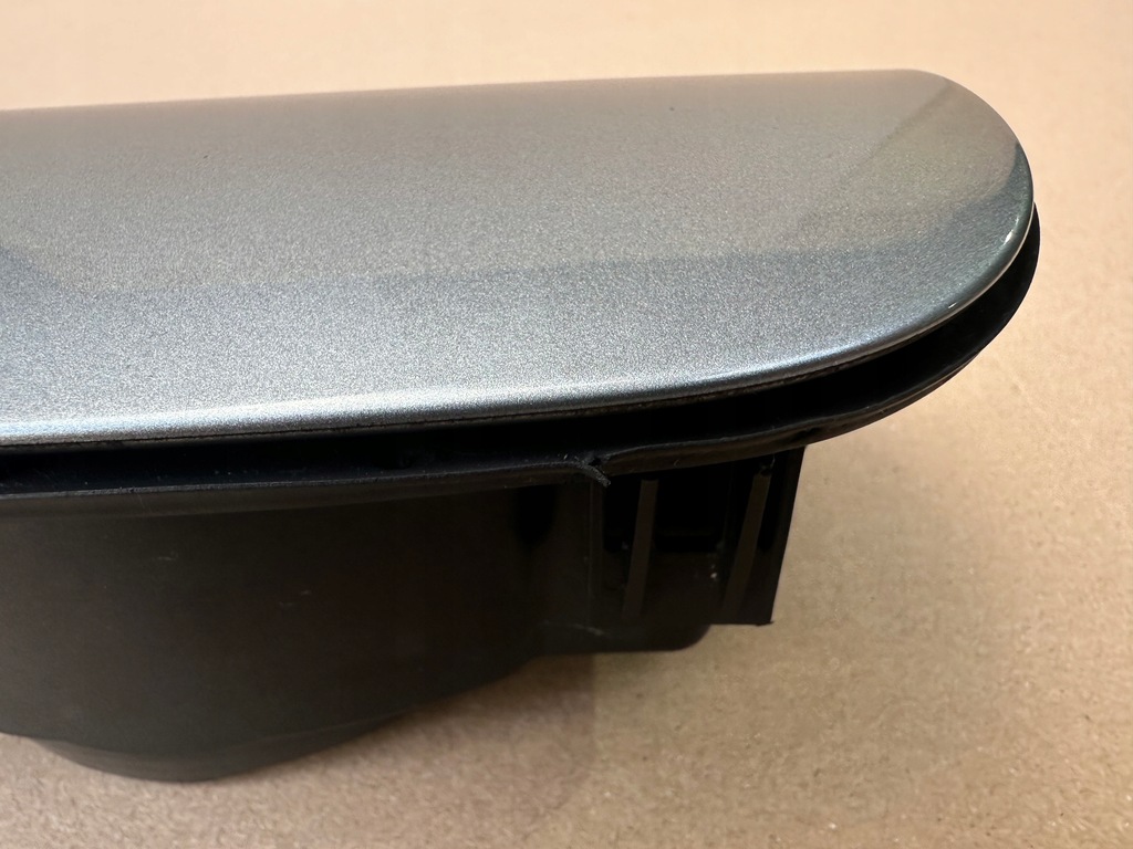 фото №5, Audi a6 c6 sedan кришка заливної пального ly7q