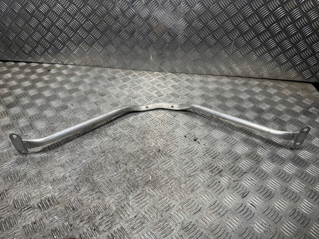 Купити Bmw g30 g31 кронштейн розпірка поперечина перед 7215019