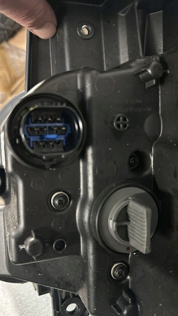 фото №7, Hyundai kona 2021- lift лампа правая обычная