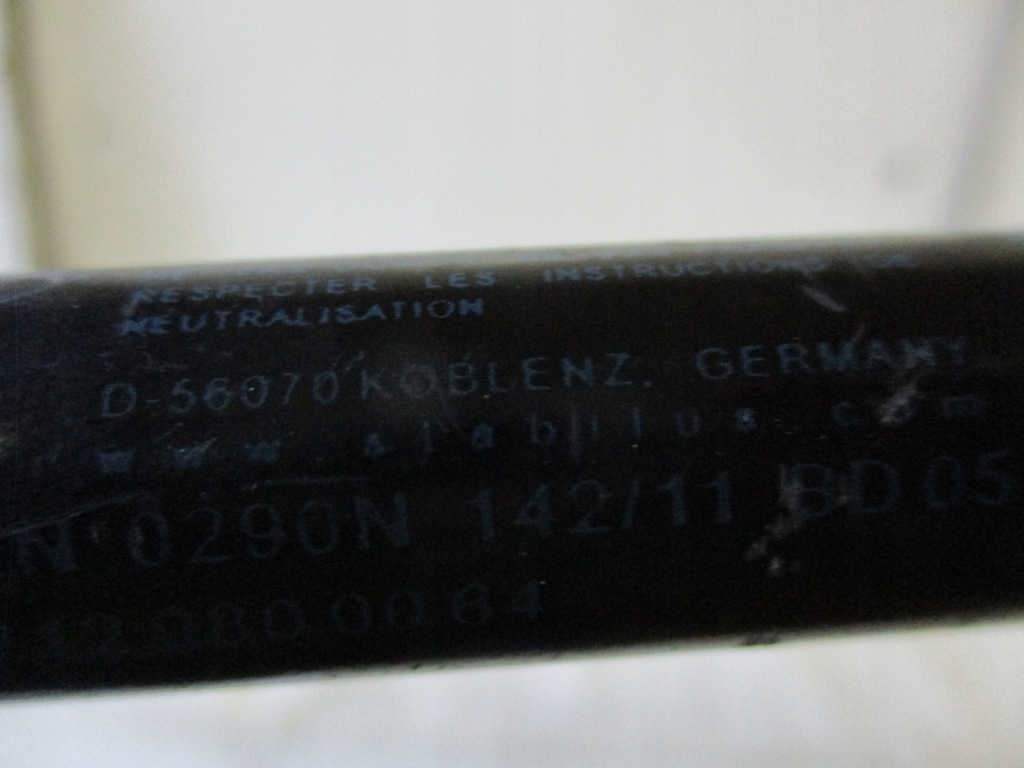 фото №6, Амортизатор, привід капот mercedes e-klasa w212