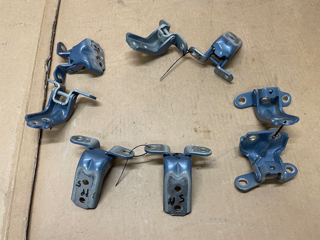 фото №1, Hyundai ioniq 5 петлі двері комплект колір u3p