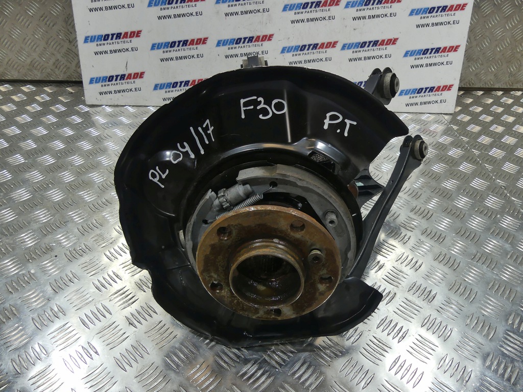 фото №1, Bmw 3 f30 f31 f35 поворотний кулак ступиця важіль правий задня 6792524