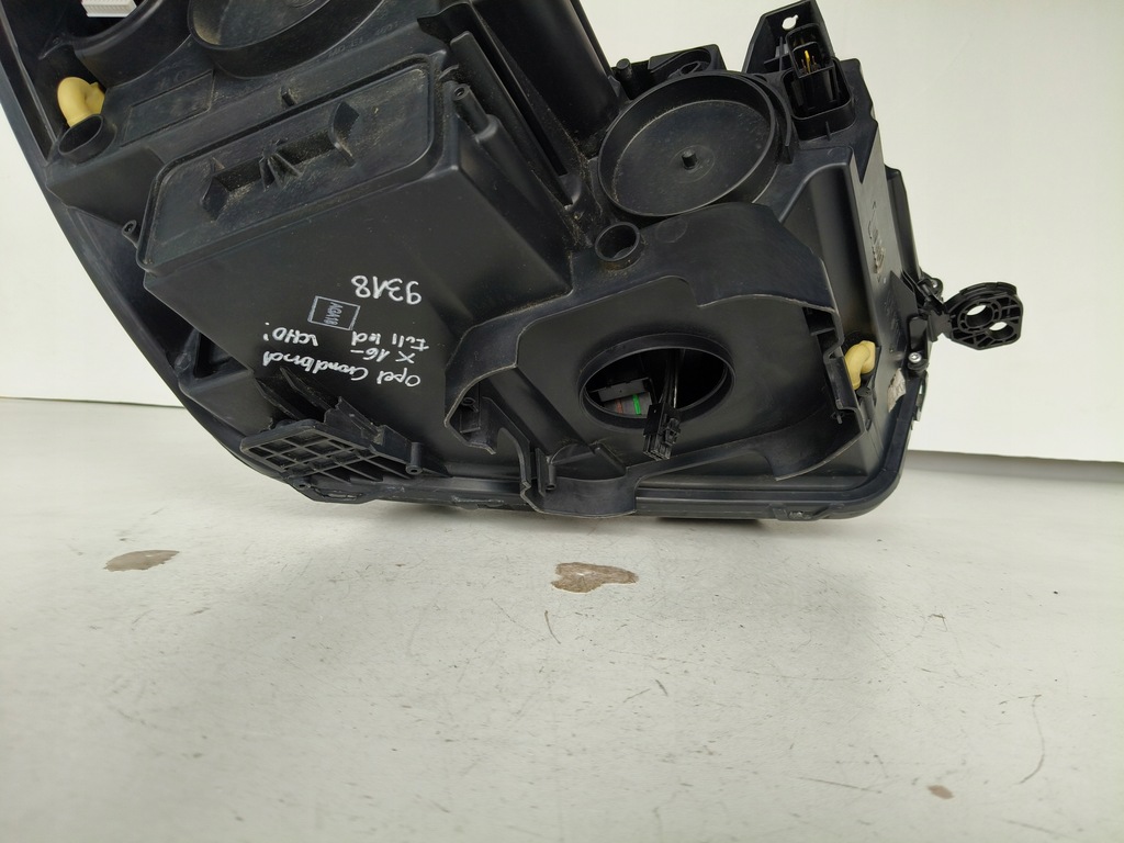 фото №9, Лампа левая фара opel grandland x 16- full led