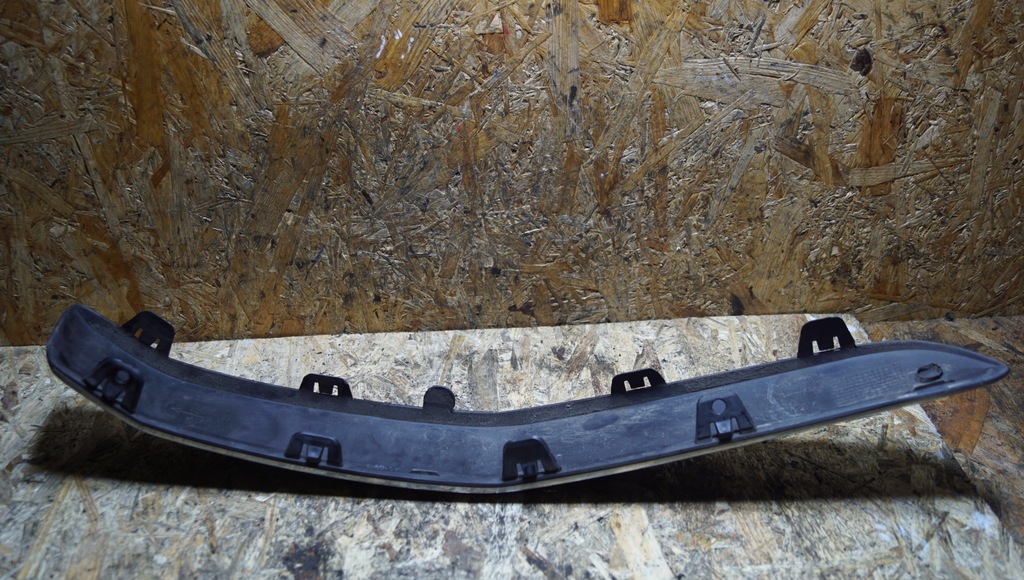 фото №10, Молдинг бампера правый задняя peugeot 407 sw 9647545077