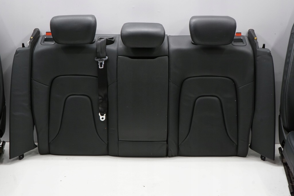 фото №8, Audi a4 b8 kombi 09r сиденья заднее сиденье обшивки подогрев