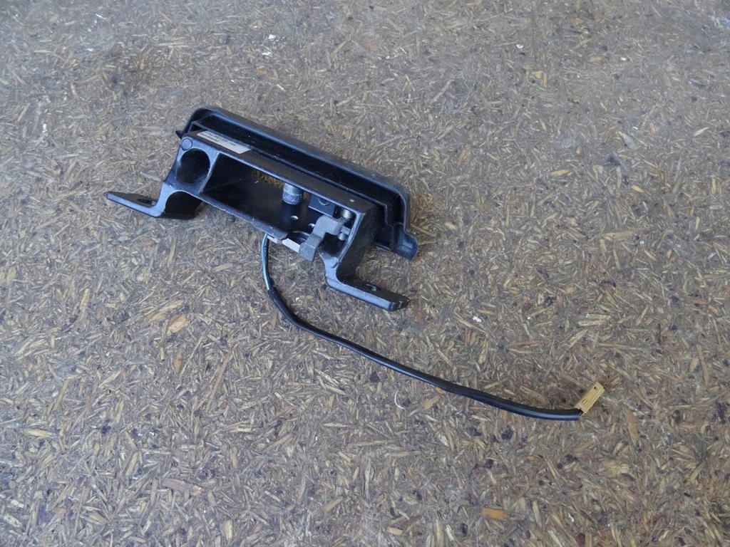 фото №11, Audi tt 8n 8n7 cabrio замок засов крыша левый 8n7871443