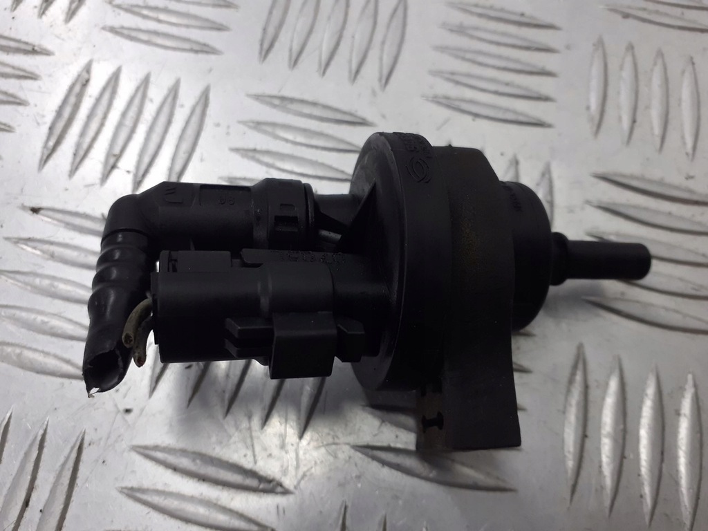 фото №1, Клапан вакуумa renault laguna ii 1.8 16v 8200024427