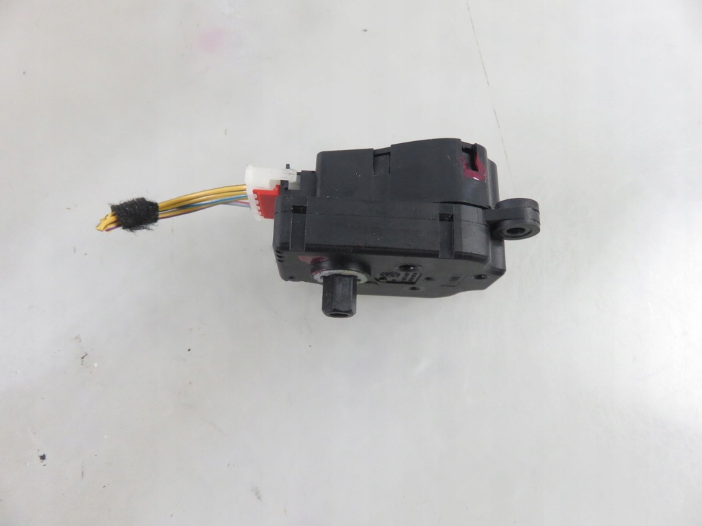 фото №5, Моторчик крышка обдув volvo fh ii a7584004