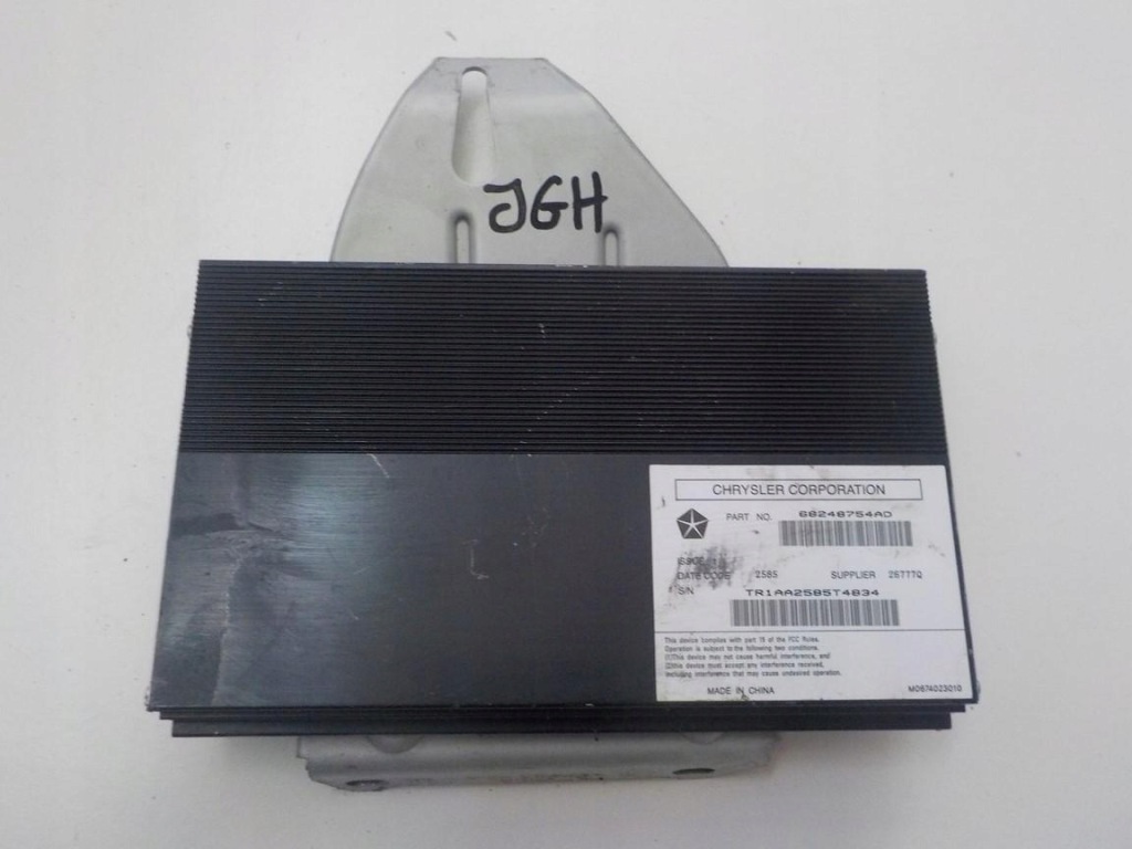 фото №1, Підсилювач jeep grand cherokee wk2 68248754ad