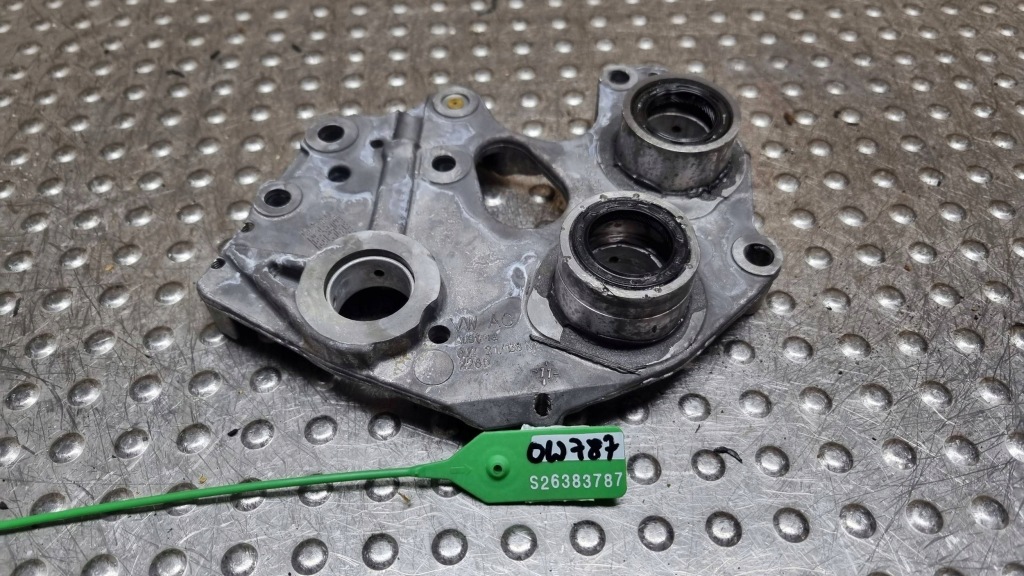 фото №1, Корпус распределительного вала audi rs4 rs5 4.2 fsi 079109360ah