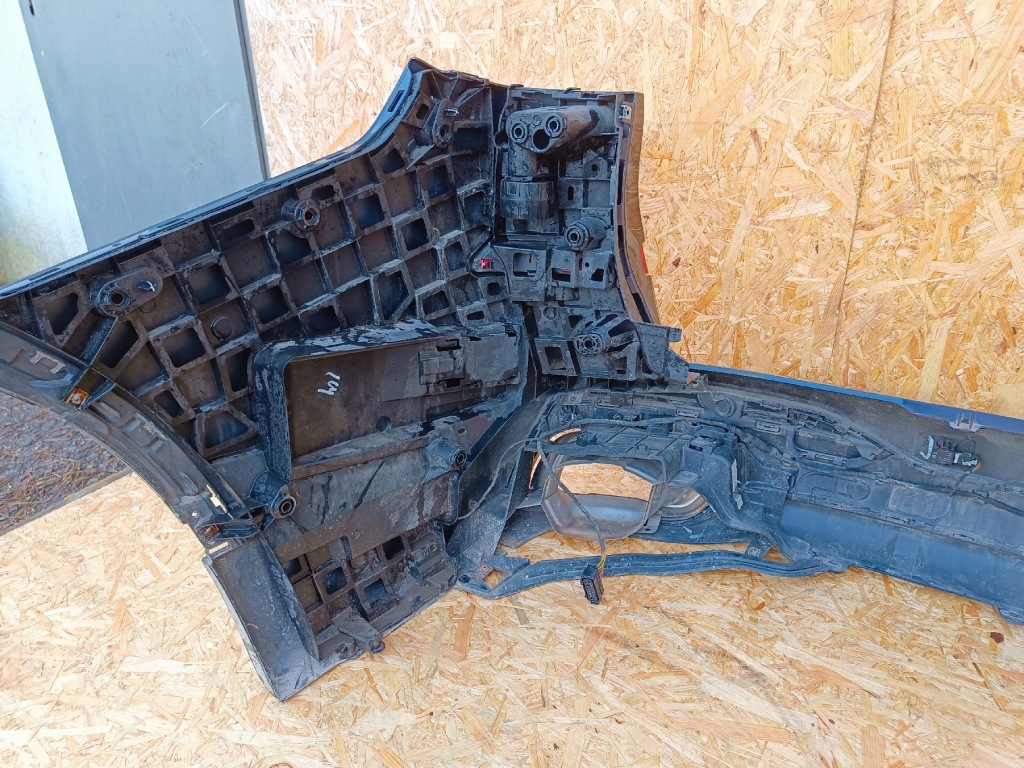 фото №13, Bmw x7 g07 m-pakiet kompletny бампер задняя + направляющие w цвет c3z 2020r