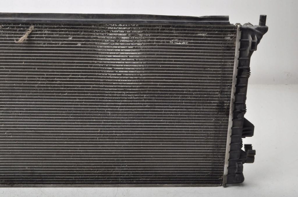 Arteon passat b8 seat leon audi a3 8v радиатор воды 5q0121251gf Недорого