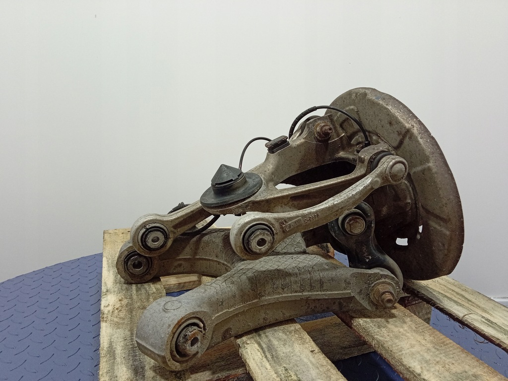 фото №5, Bmw x5 e70 e71 поворотний кулак задня ліва ступиця 6770988