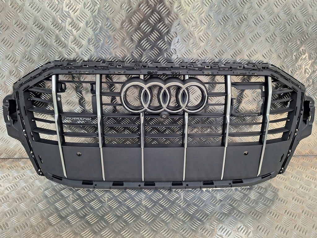 фото №1, Audi q7 4m0 решётка радиатора решётка радиатора бампера