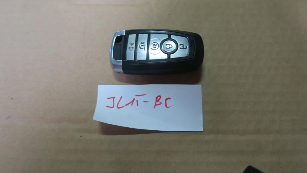 фото №1, Ford explorer ключ ключ pilot smartkey usa