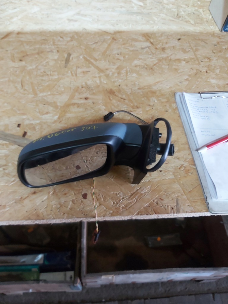 фото №1, Зеркало левая peugeot 307