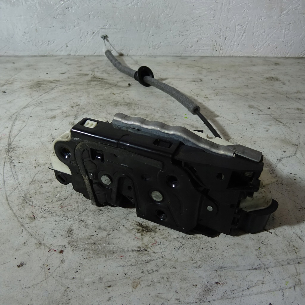 фото №1, Skoda rapid замок дверь правый перед 5e1837016