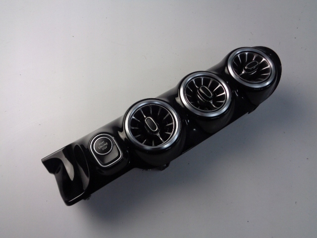 фото №1, Решётки обдув панель запуск стоп mercedes gla h247 2019-