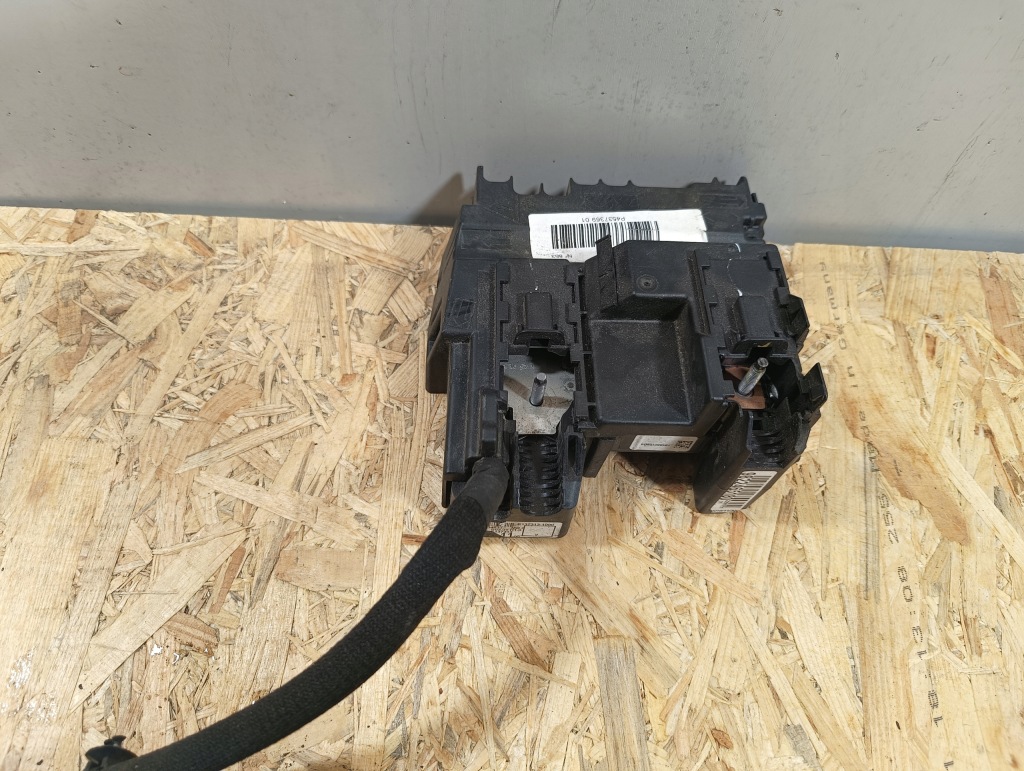 Модуль аккумулятор psa 9822465180 с Разборки