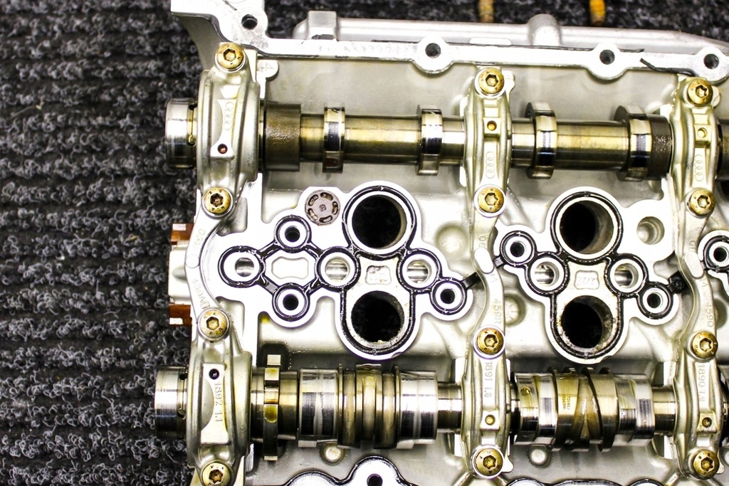 фото №12, Головка левый стороны audi q5 fy 06m103403af 3.0l бензиновый 260kw 2018