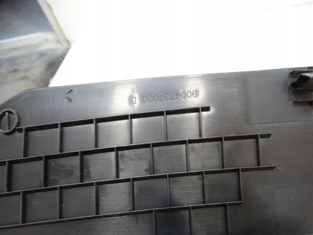 фото №10, Обшивка стойка правое vw polo 6r 6r4867766b