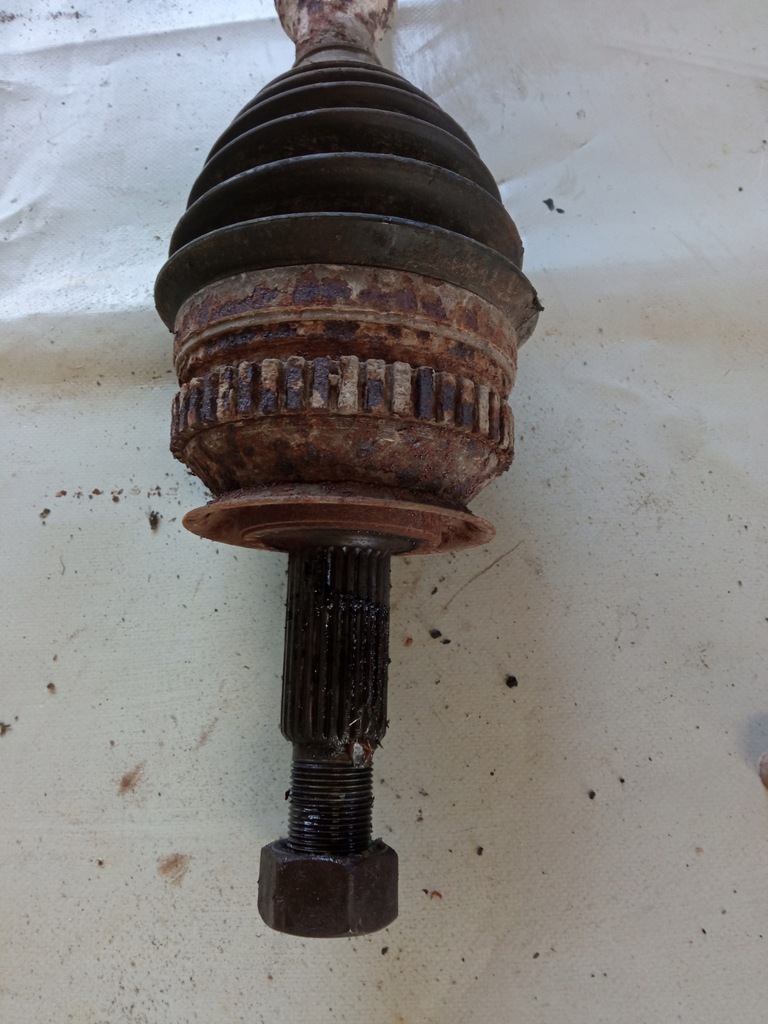 фото №4, Chrysler grand voyager iii 2.5 vm 1999 r. приводной вал правая