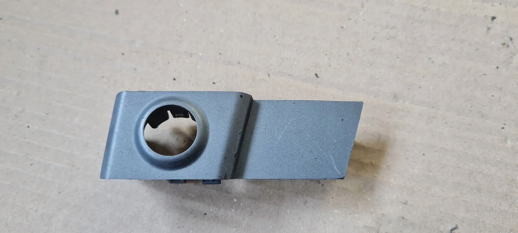 фото №9, S3 8v sedan a3 кронштейн кронштейн pdc w решётка радиатора левый перед 8v5919267b