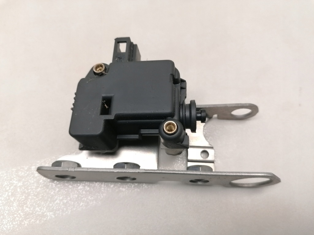 фото №1, Правий замок кришки range rover iii l322 01-12 vogue