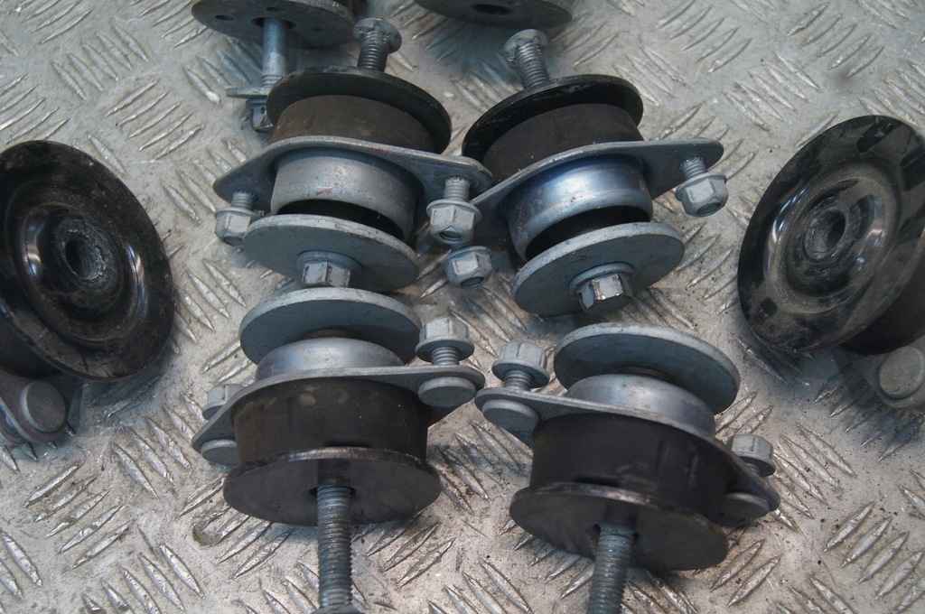 фото №7, Jeep wrangler jl подвеска кабины подушки безопасности резинки