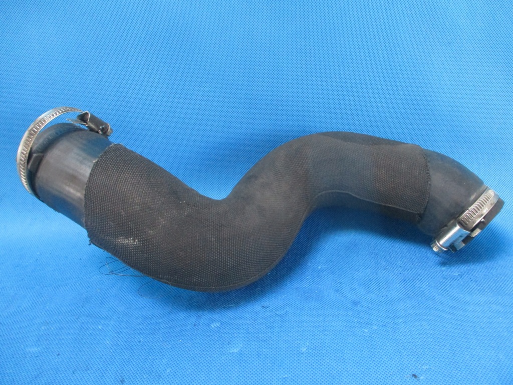 фото №1, Wąż труба интеркулер audi q5 8r0145737h