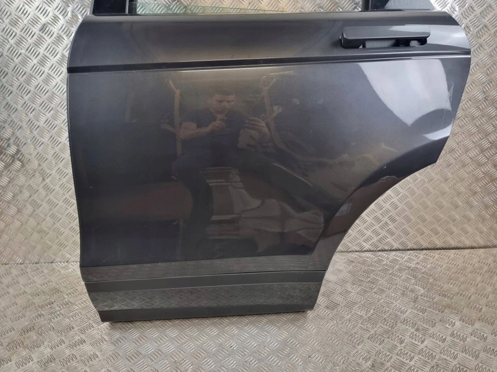 фото №3, Land rover evoque ii 2021 задняя сторона левая дверь задние