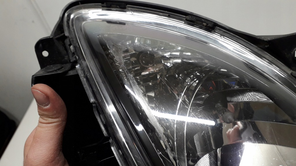 фото №10, Hyundai i20 1 i lift 12- противотуманная фара левый перед 12852