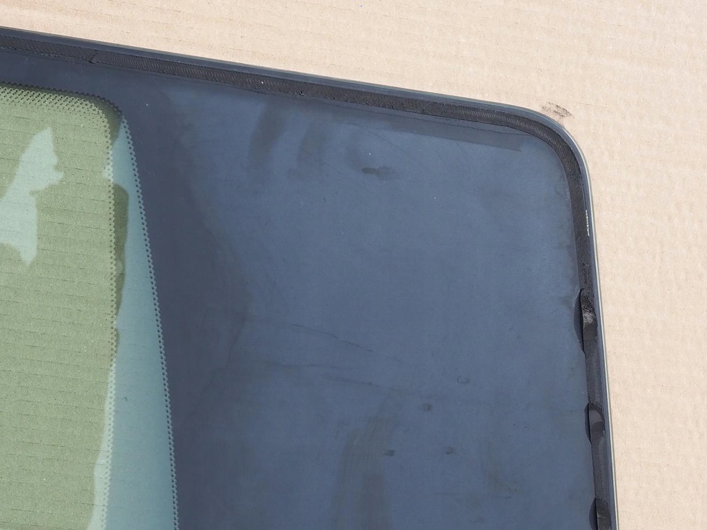 фото №13, Скло бічна права задня vw t4 multivan as2