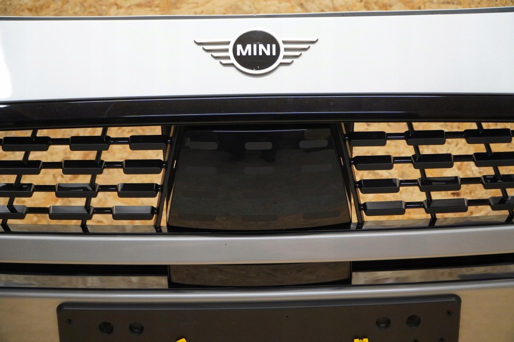Перед комплектный  бампер капот крыло правый левый mini countryman u25 23- Оригинал