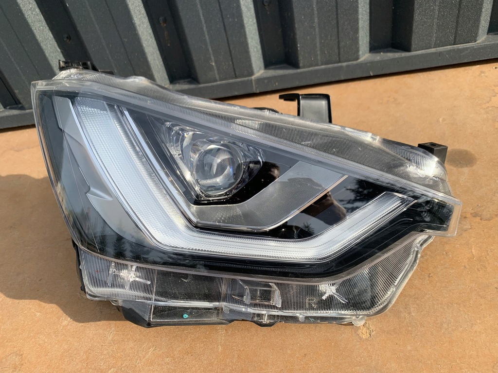 фото №1, Лампа правая full led isuzu d-max iii
