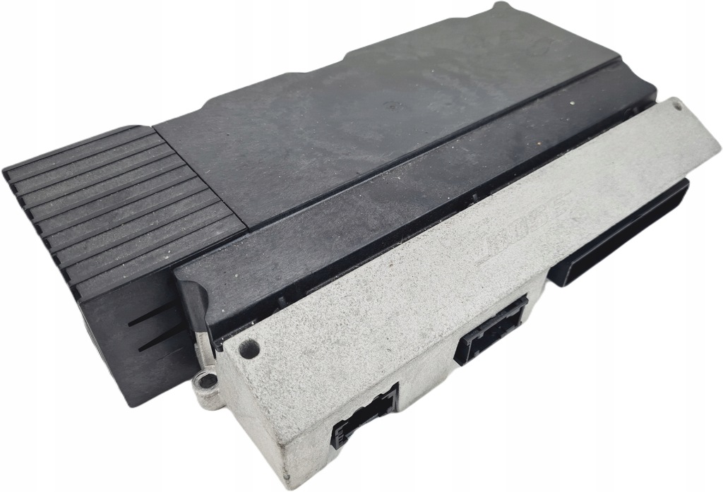 фото №1, Audi a6 c6 усилитель bose радио 4f0035223g