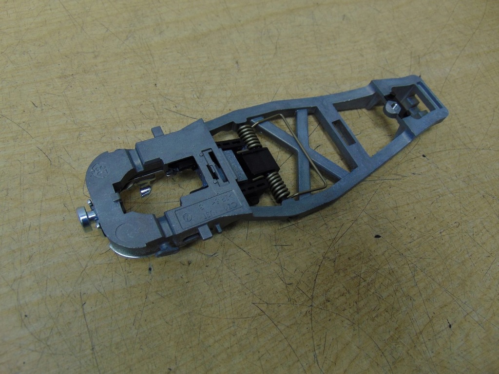 фото №8, Кронштейн кронштейн ручка vw transporter t6