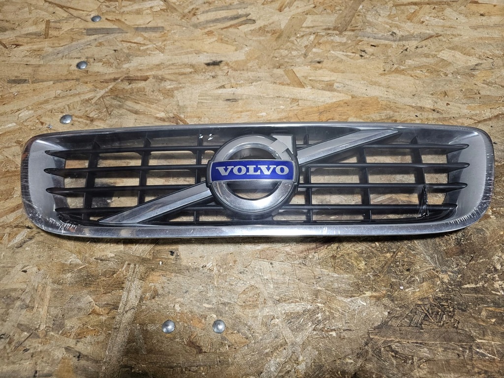 фото №1, Volvo v50 lift решітка радіатора решітка радіатора бампера